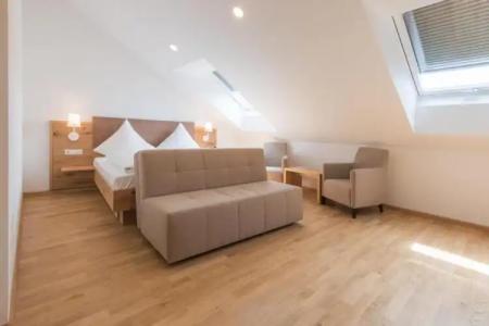 & Gasthaus Löwen - 67