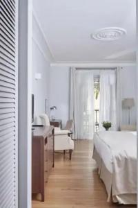 Poseidonion Grand - 32