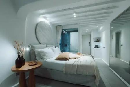 Mykonos Ammos - Small Luxurys of the World - 60