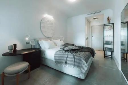 Mykonos Ammos - Small Luxurys of the World - 63