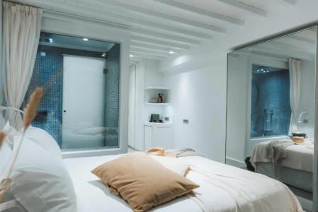 Mykonos Ammos - Small Luxurys of the World - 31