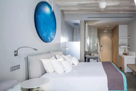 Mykonos Ammos - Small Luxurys of the World - 1