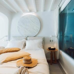 Mykonos Ammos - Small Luxurys of the World - 39