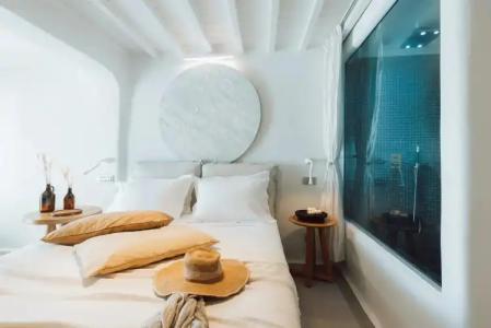 Mykonos Ammos - Small Luxurys of the World - 58