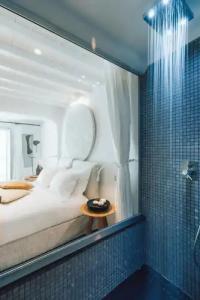 Mykonos Ammos - Small Luxurys of the World - 61