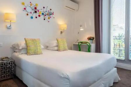 Hôtel Colette Cannes Centre - 52