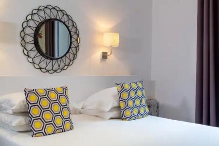Hôtel Colette Cannes Centre - 40