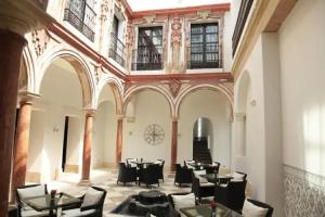 Отель «Eurostars Patios de Cordoba»