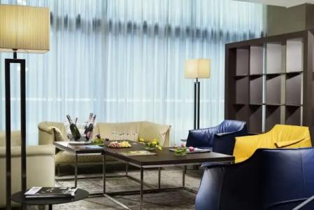 Unahotels San Vitale Bologna - 8