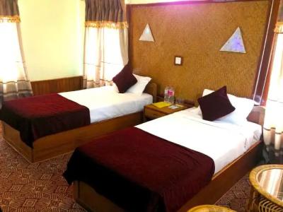 Himalayan Deurali - 5