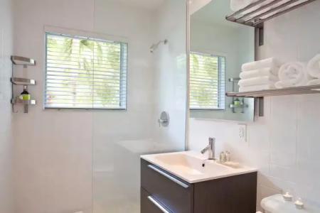 1818 Meridian House - 29