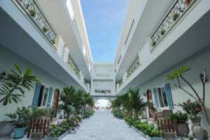 Отель «Serenity by the Sea», Муине