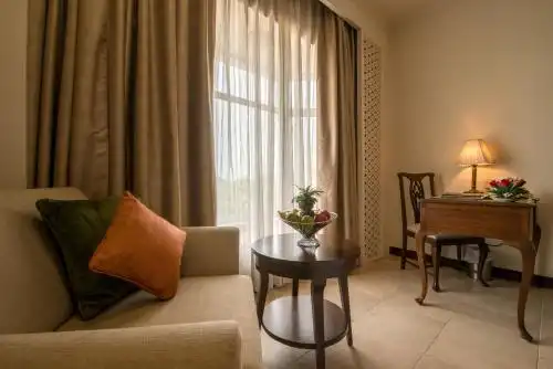 Howard Plaza The Fern, - 99