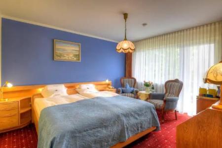 Katharina Garni - 39