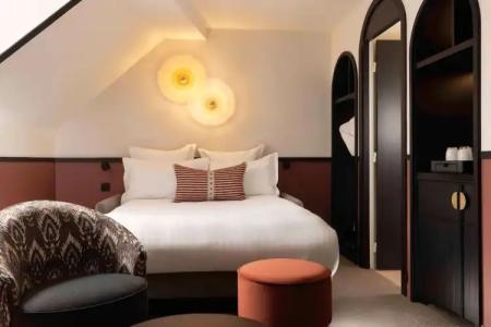 Excelsior Latin - 68