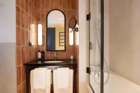 Excelsior Latin - 51