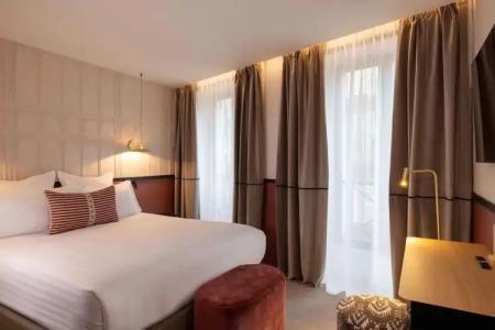 Excelsior Latin - 42