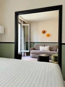 Excelsior Latin - 63