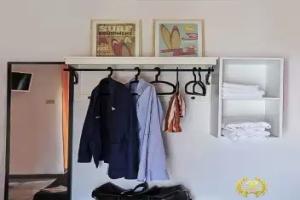 Отель «Baron Beach», Скаури