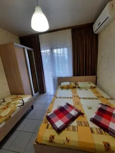 Comfort House - 66