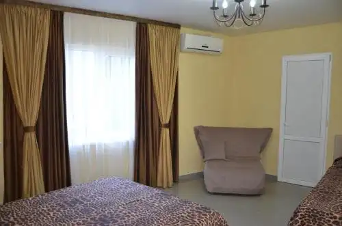 Comfort House - 112
