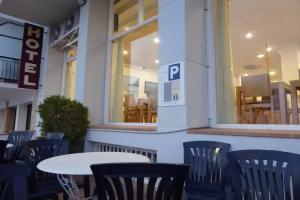 Hotel «Maria Teresa», Сан-Антони-де-Калонже