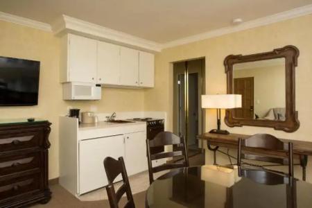 Franciscan Inn & Suites - 59