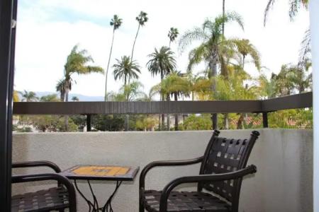 Franciscan Inn & Suites - 40