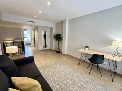 Feelathome Plaza - 12