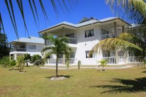 Casa Tara Villas, Гранд Анс