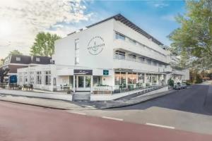 Hotel «Yachtclub», Тиммендорфер-Штранд