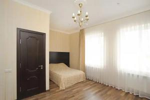 Гостиница «Кавказ», Армавир