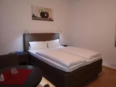 Tuniberg Restaurant - 26