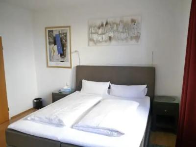 Tuniberg Restaurant - 59