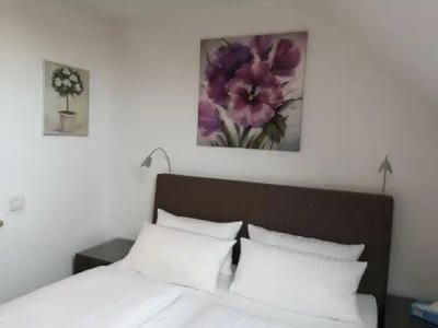 Tuniberg Restaurant - 46