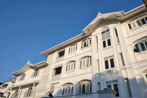 Nidhra Lanna Hotel, Чианг Май