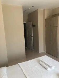 Koz Marigold Apart - 175