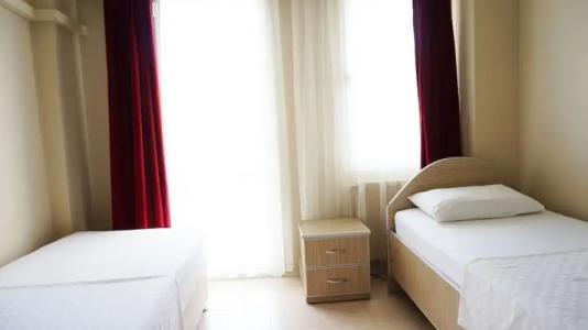 Koz Marigold Apart - 97