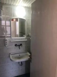 Koz Marigold Apart - 183