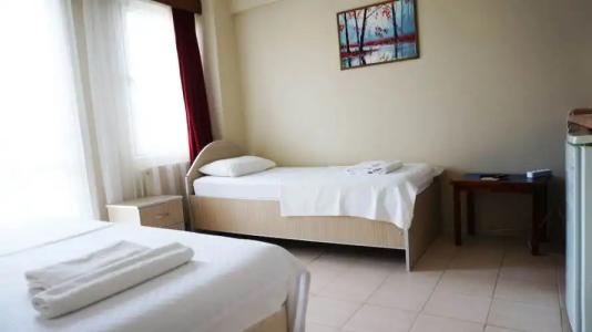 Koz Marigold Apart - 99