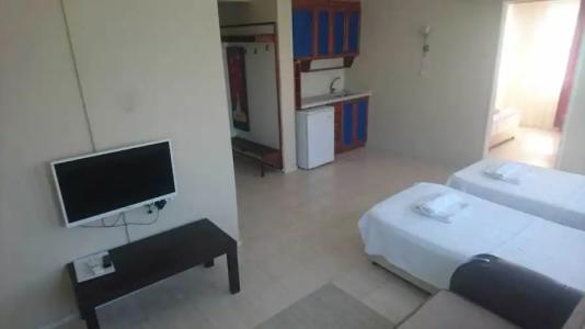 Koz Marigold Apart - 169