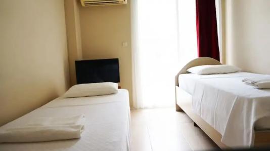 Koz Marigold Apart - 107