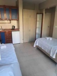 Koz Marigold Apart - 84