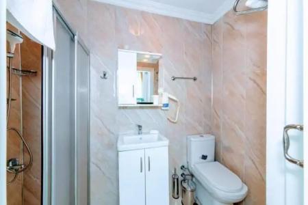Walnut Shell & Spa - 78