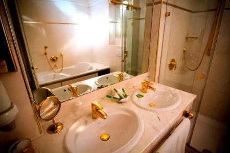 Zur Weinsteige**** - 97