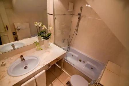 Zur Weinsteige**** - 75