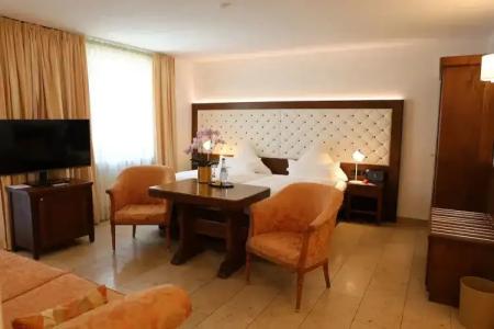 Zur Weinsteige**** - 123