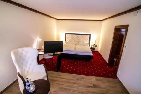 Zur Weinsteige**** - 98