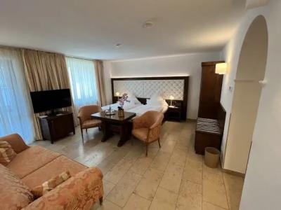 Zur Weinsteige**** - 120