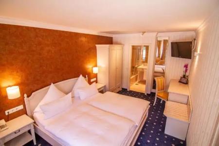 Zur Weinsteige**** - 80